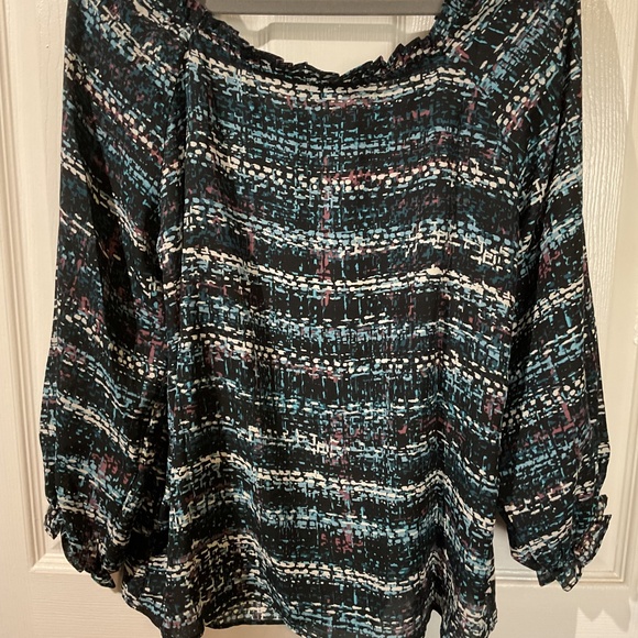 Zac & Rachel Multicolor Abstract Pattern Top - Picture 4 of 4